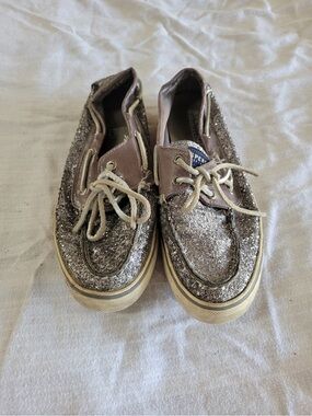 Kids Glitter Boat Shoes in Taupe